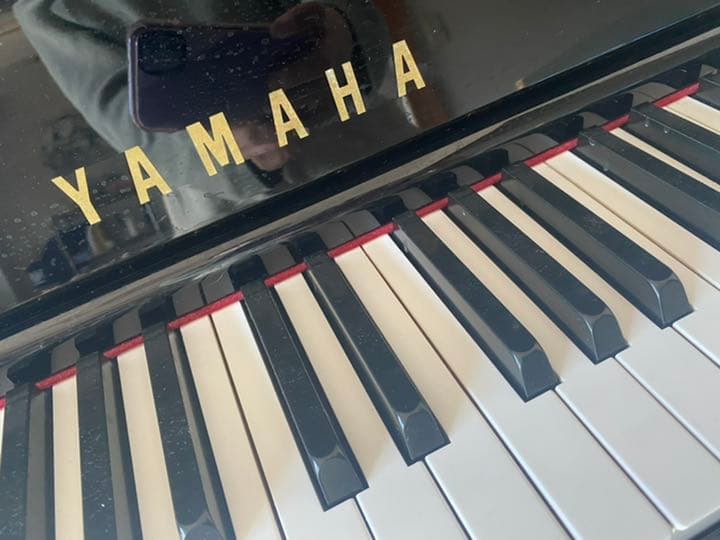 YAMAHA アップライトピアノ　UX30Bl