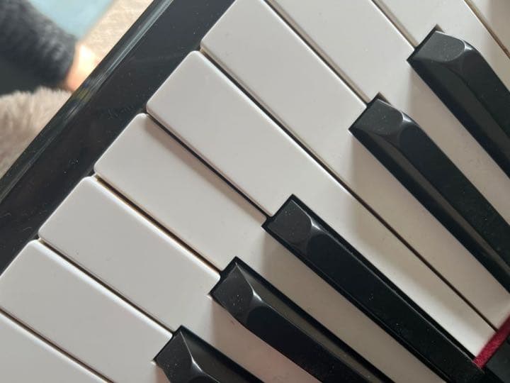 YAMAHA アップライトピアノ　UX30Bl