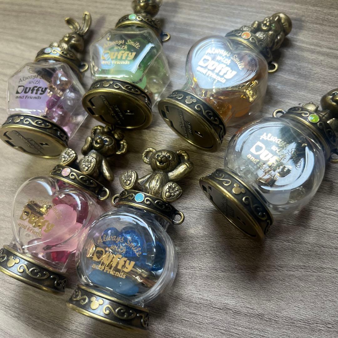 セール　ダッフィー ハピフルボトル 6種　バラ売り不可