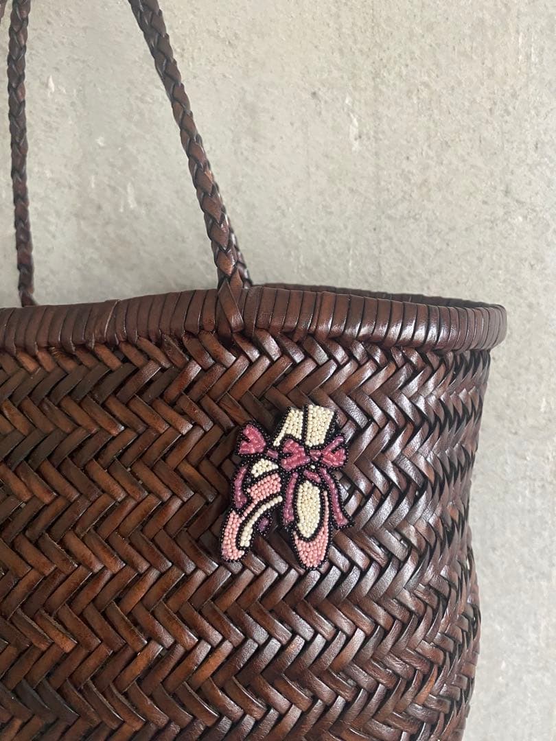 【kaesa】オートクチュール刺繍　トゥシューズ・四つ葉シルバーブローチ