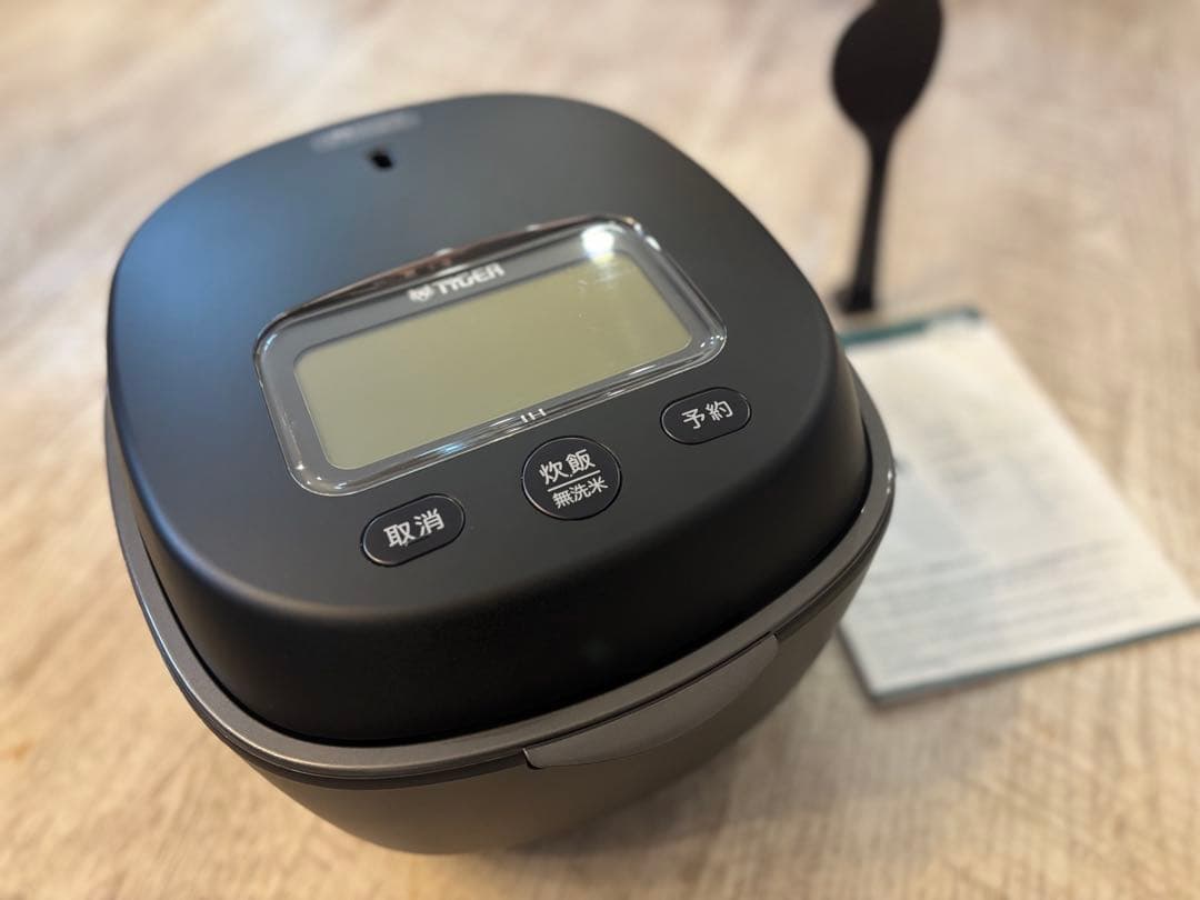 美品 タイガー圧力　土鍋IHジャー炊飯器　　JPL-H10N 2024年製