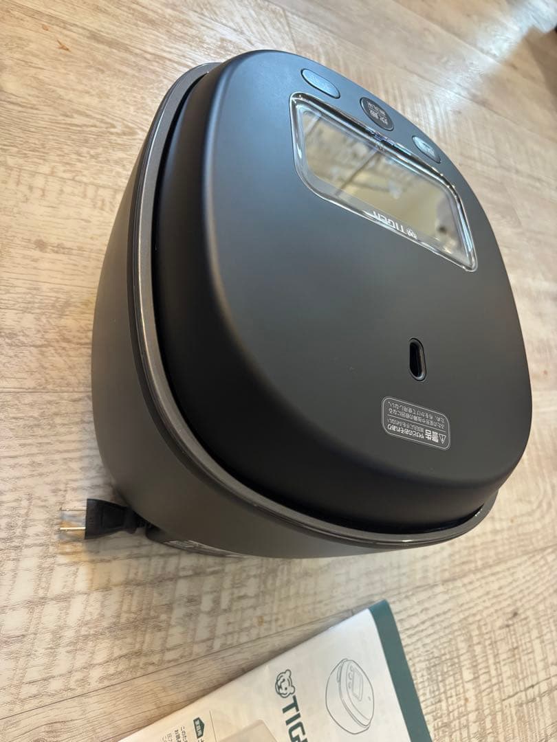 美品 タイガー圧力　土鍋IHジャー炊飯器　　JPL-H10N 2024年製