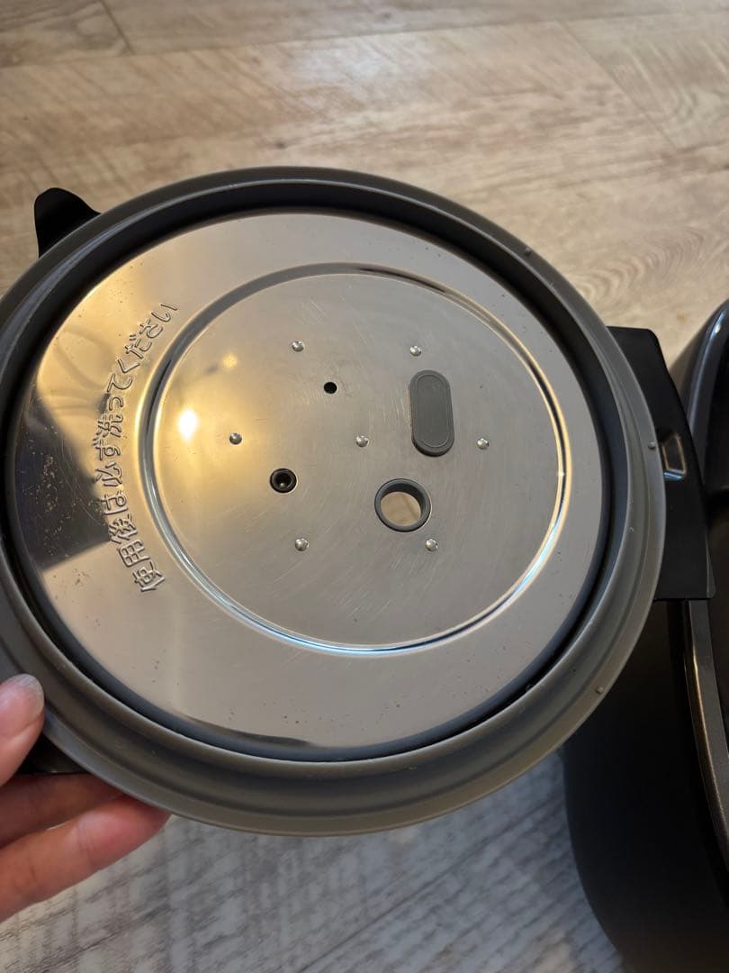 美品 タイガー圧力　土鍋IHジャー炊飯器　　JPL-H10N 2024年製