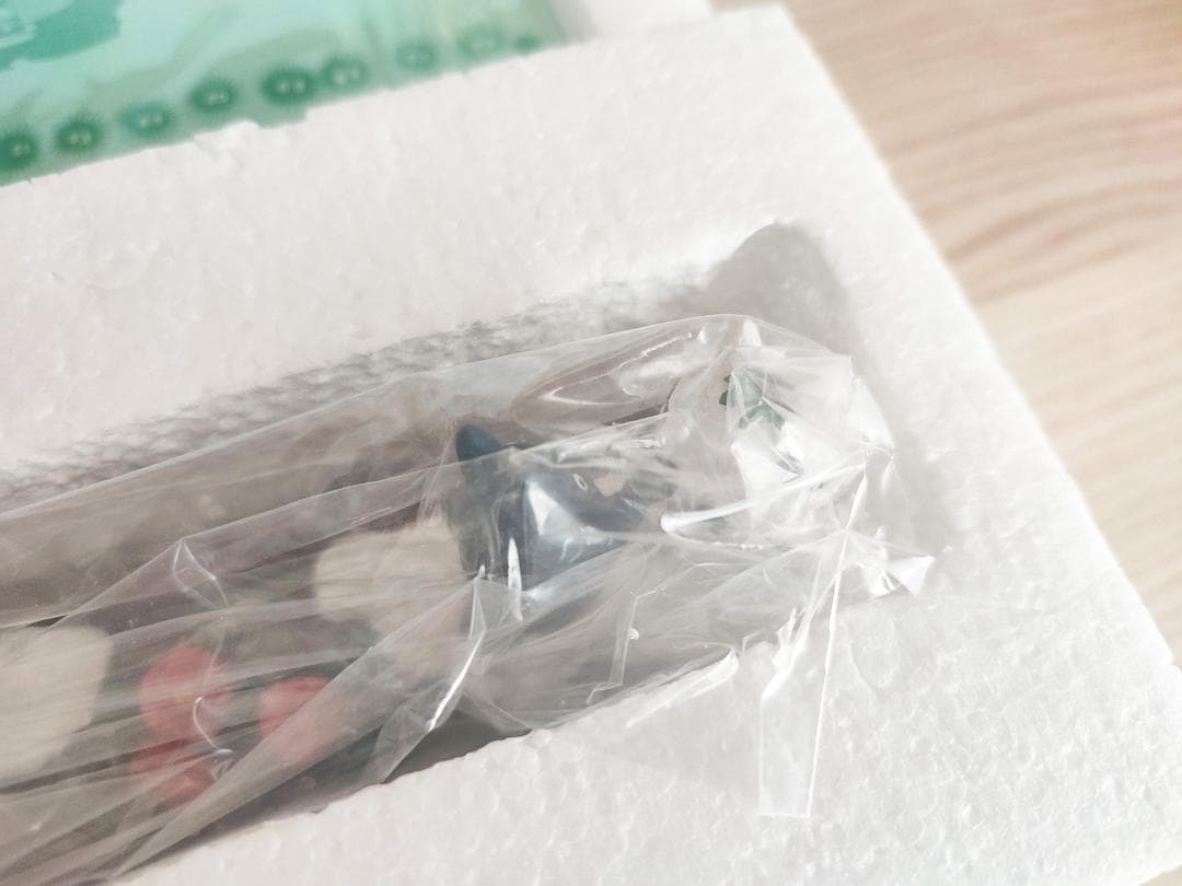 【新品未使用】となりのトトロ 四季フォトスタンド 冬 ジブリ