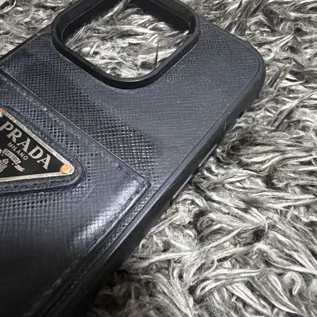 PRADA ブラックレザー iPhoneケース