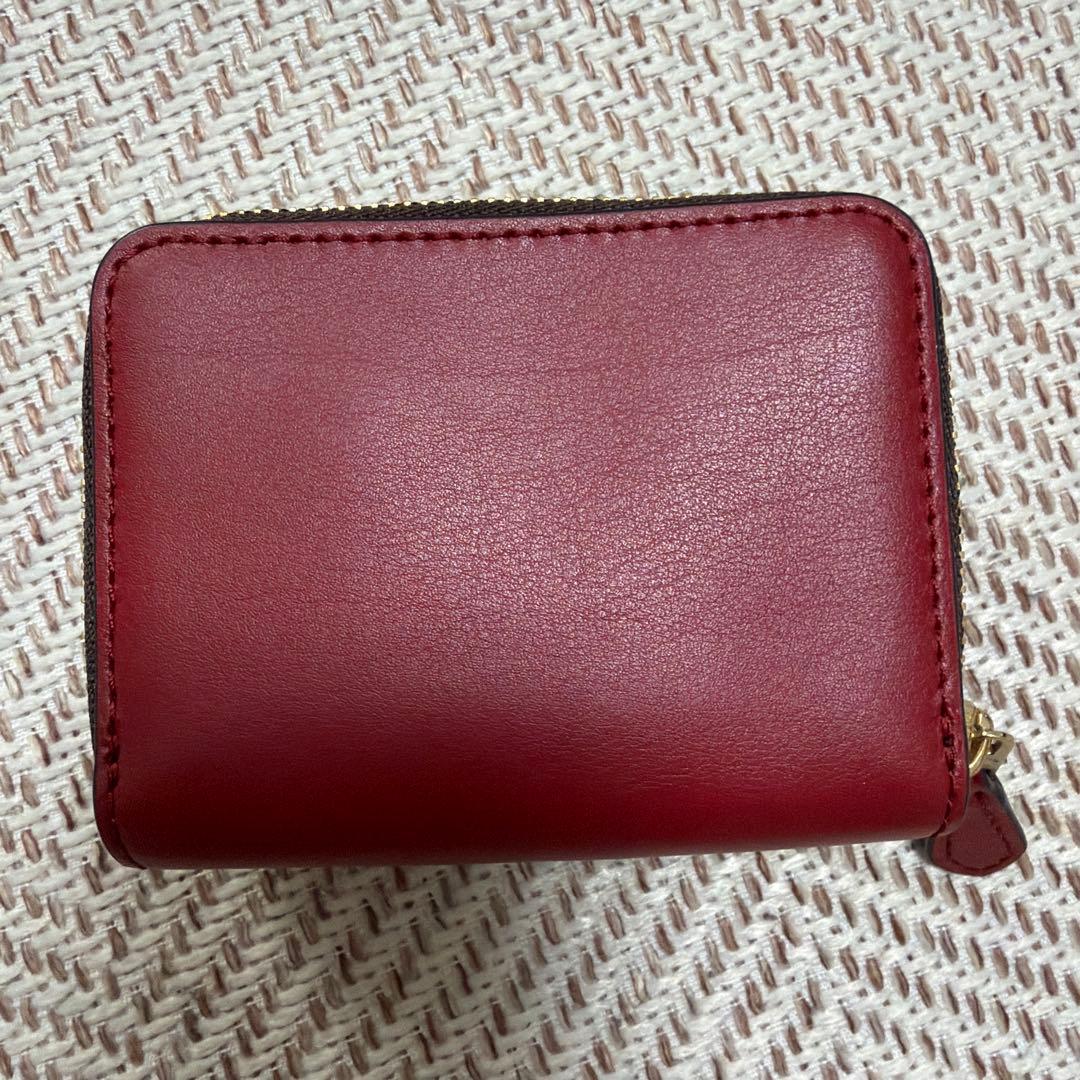 COACH 赤 三つ折り財布 箱付き