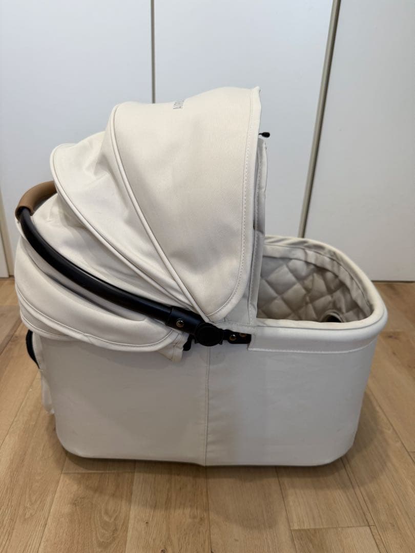 AIRBUGGY.wiz パールホワイト ペットカート