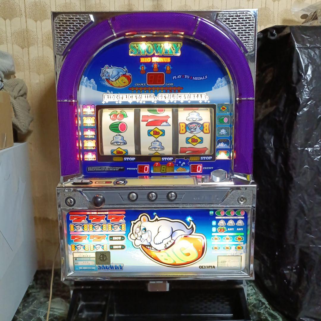ハ*8様 パチスロ実機　スノーキー　4号機　メダル仕様　メダル約1150枚付き