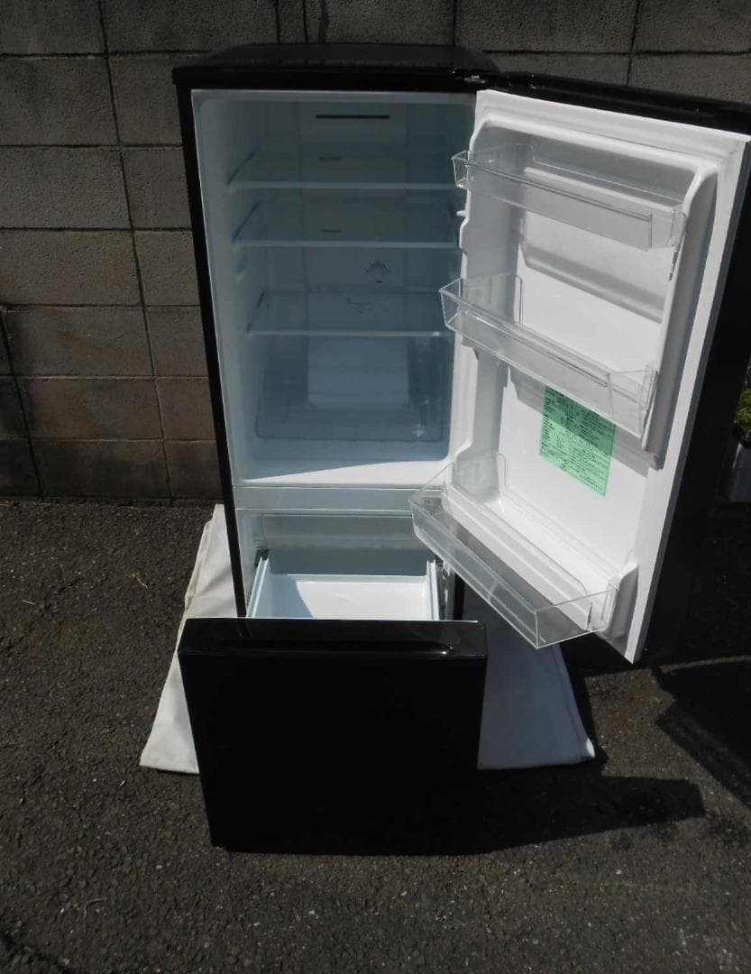 直接引取可 2023年製 冷凍冷蔵庫 YRZ-F15LK 156L 近隣配送可能