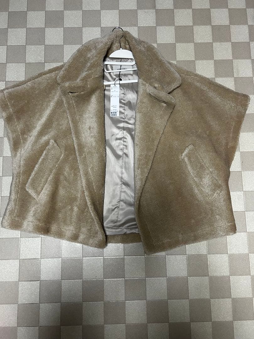 ココディール　ボアケープコート