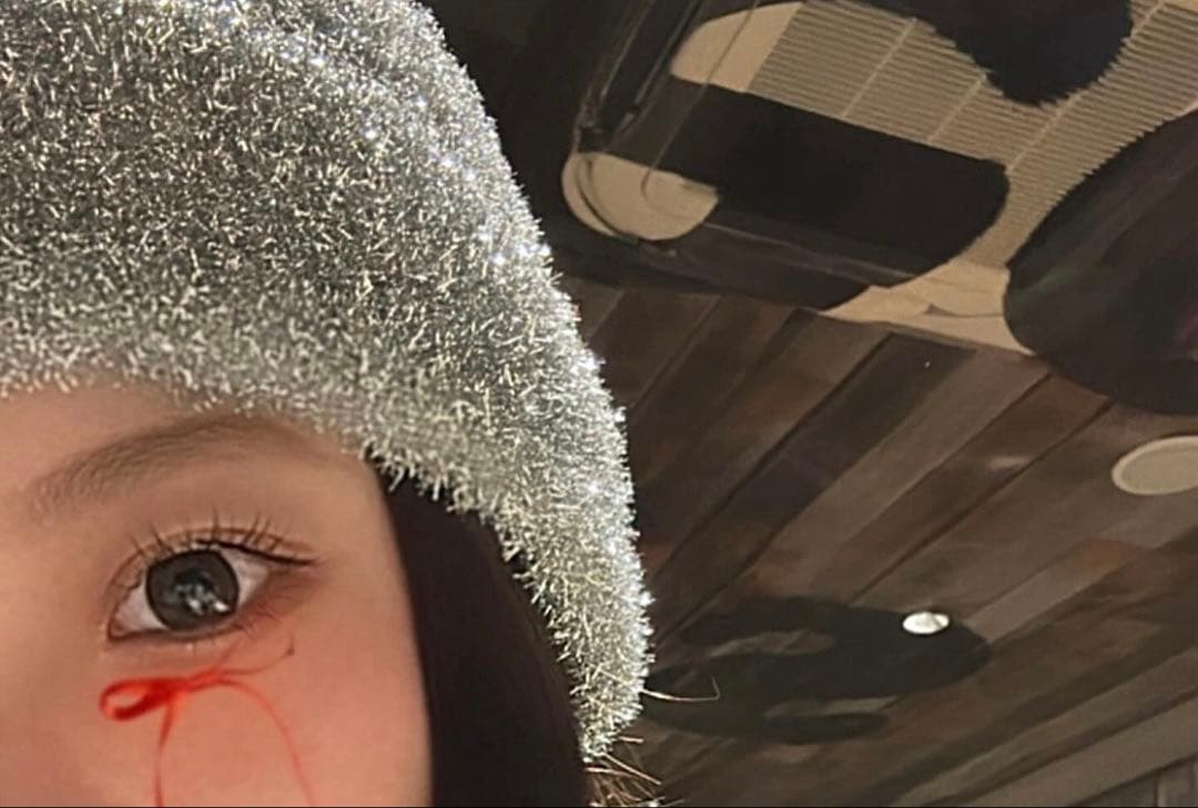 amiparisアミパリスHOLIDAY POPUP限定ラメニット帽 ビーニー