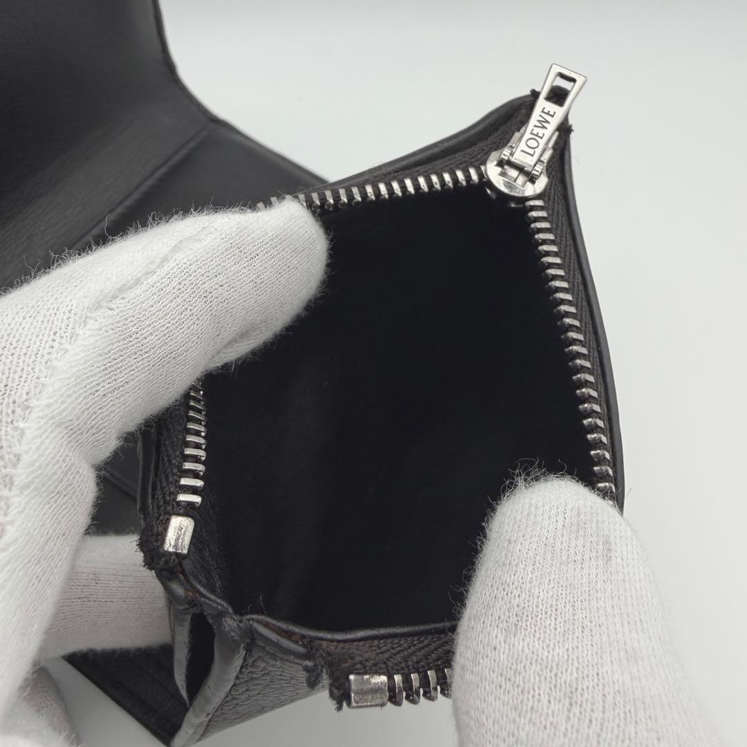 LOEWE ロエベ 財スモールバーティカルウォレット ファスナー 三つ折り