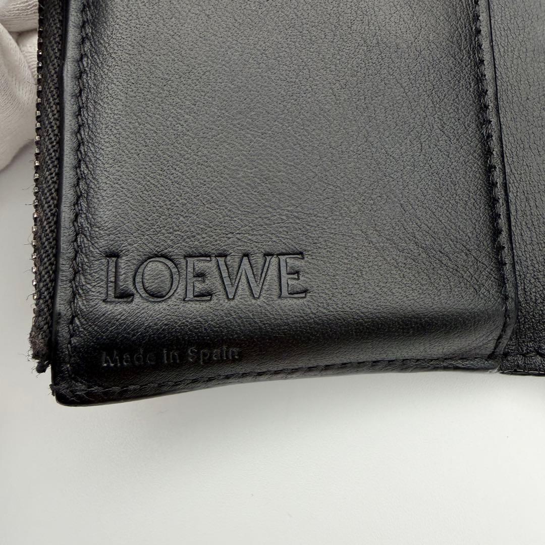 LOEWE ロエベ 財スモールバーティカルウォレット ファスナー 三つ折り