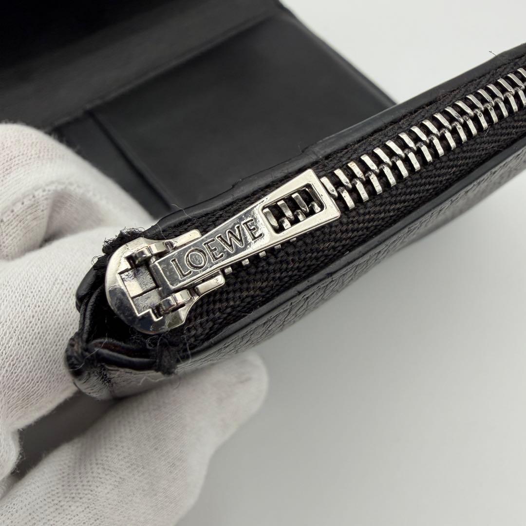 LOEWE ロエベ 財スモールバーティカルウォレット ファスナー 三つ折り