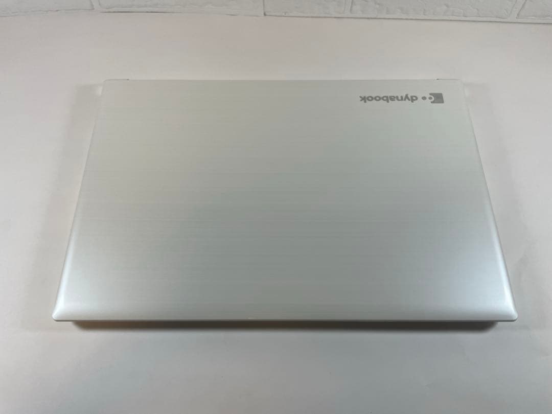 【高性能】東芝◇Dynabook◇SSD256GB◇ホワイト◇ChatGPT搭載