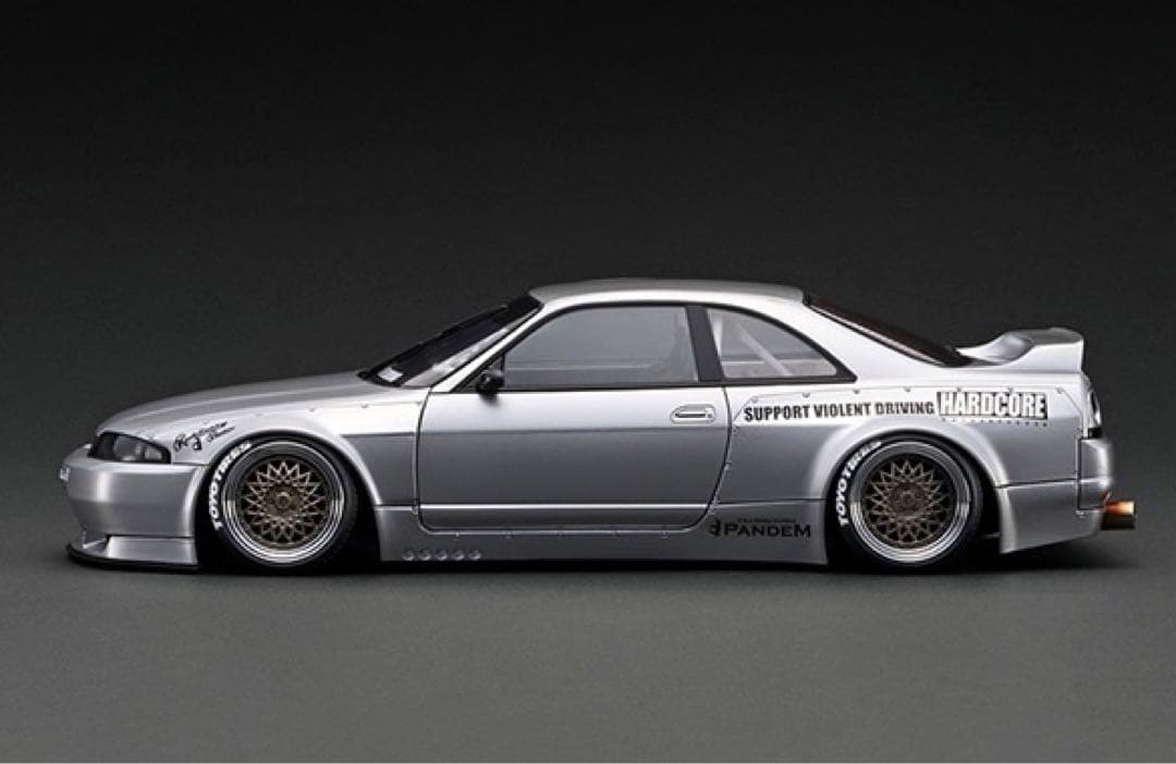 1/18 イグニッションモデル R33 GT-R ig3031 エンジン無し