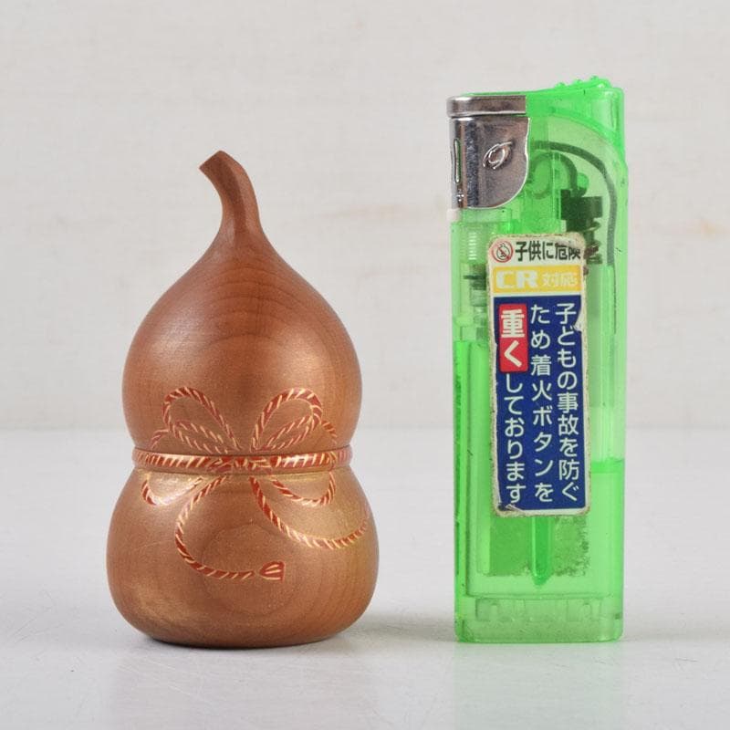 茶道具　一位彫　浩平造　内金溜　瓢香合　共箱　V　9055