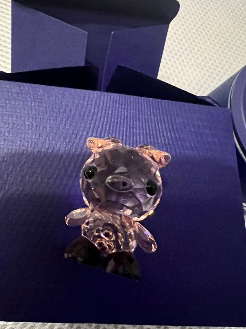 isso-yo干支限定 Swarovski 豚のクリスタルフィギュア