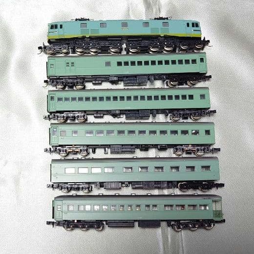 【新年特価】　KATO　特急「はと」青大将　EF58形電気機関車＋客車5両