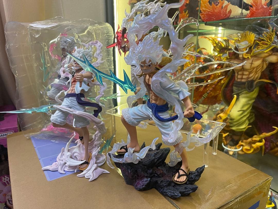 ワンピース ルフィ ニカ　フィギュア エフェクト付き　購入不可