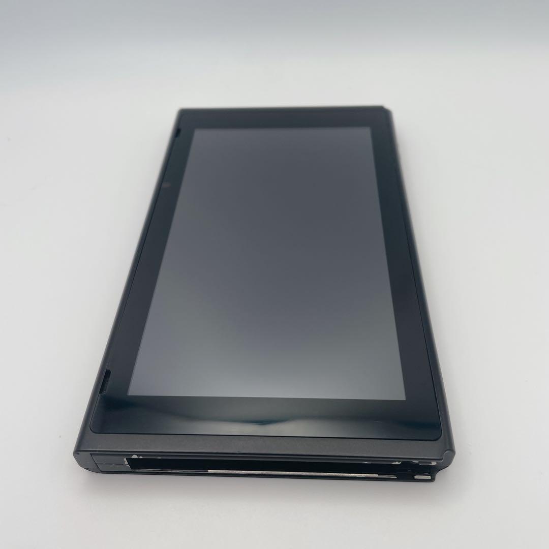 【概ね美品】Nintendo Switch 本体のみ 未対機 HAC-001