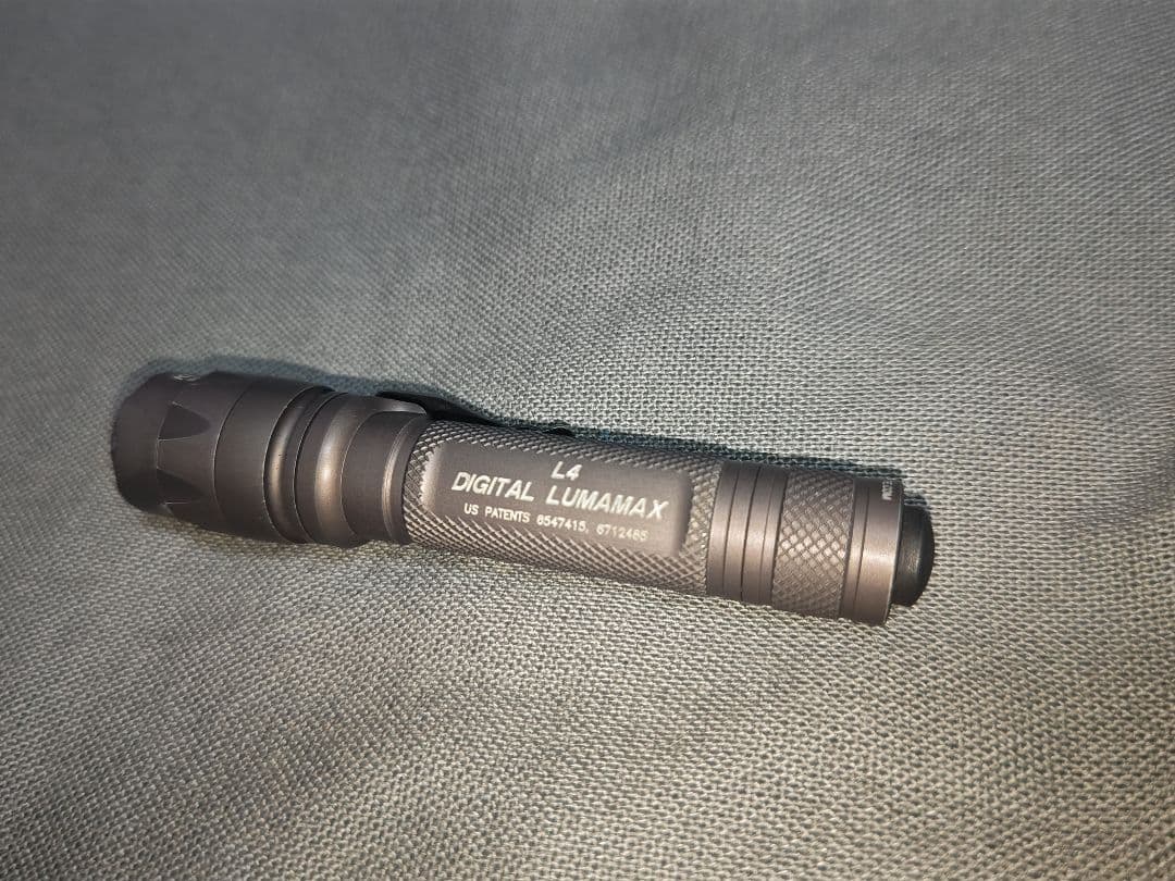 SUREFIRE L4 DIGITAL LUMAMAX　中期型