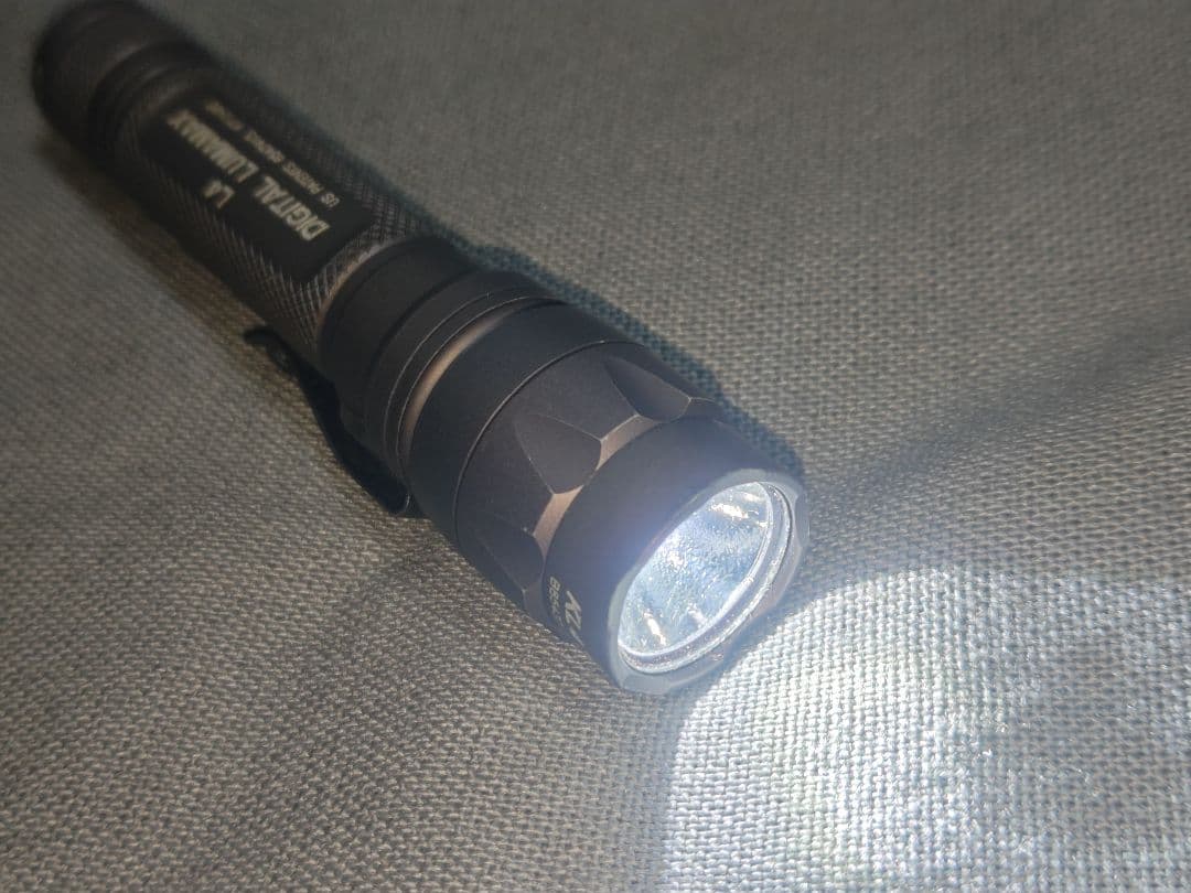 SUREFIRE L4 DIGITAL LUMAMAX　中期型