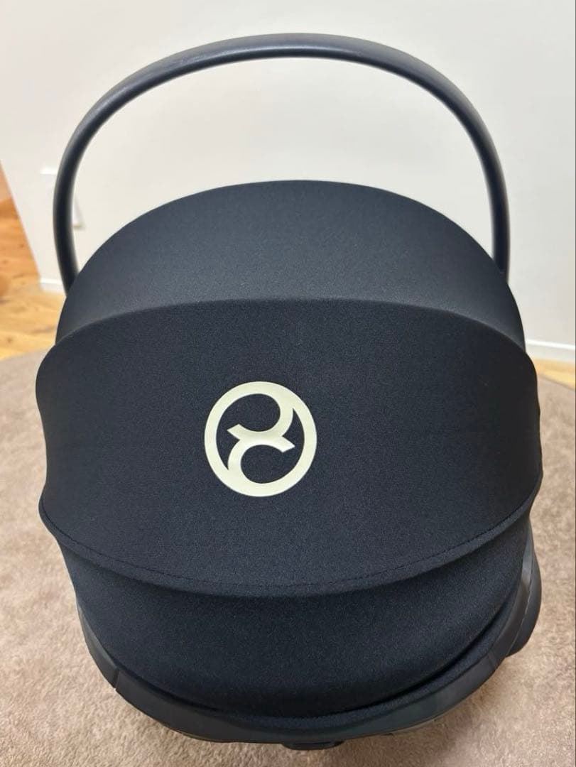 Cybex Cloud G i-Size チャイルドシート　ベースG