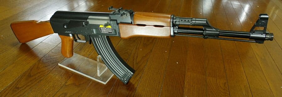 東京マルイ AK47 バッテリー&充電器付きフルセット