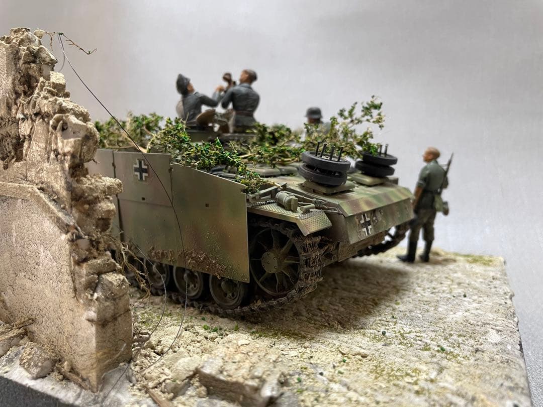 戦車ジオラマ　1/35 ドイツ3号戦車突撃砲