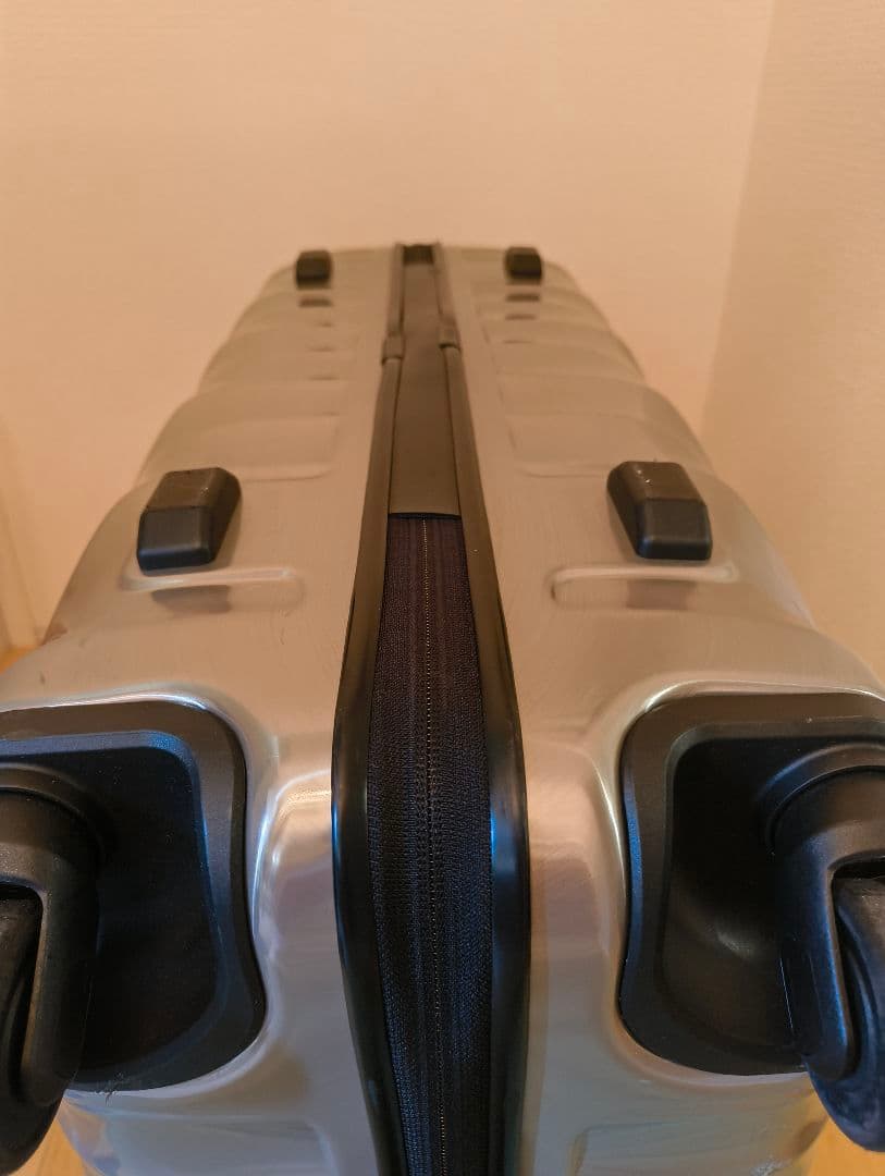 tumi19degree ポリカーボネート85L シルバー228669SL V2