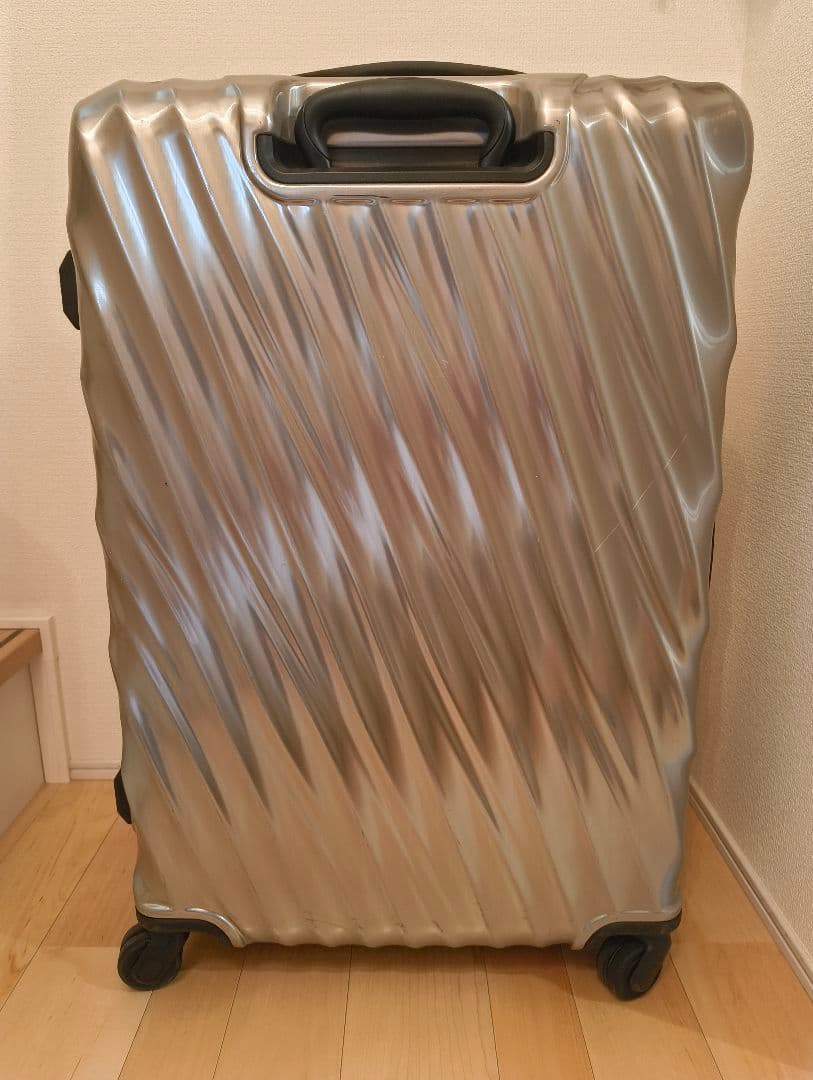 tumi19degree ポリカーボネート85L シルバー228669SL V2