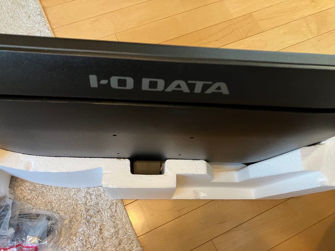I-O DATA ブラック フラットモニター 本体