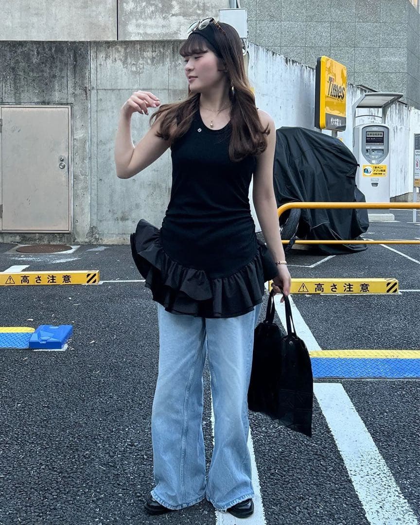 【Bibiy】IRIS RUFFLE TOP【新品タグ付き】