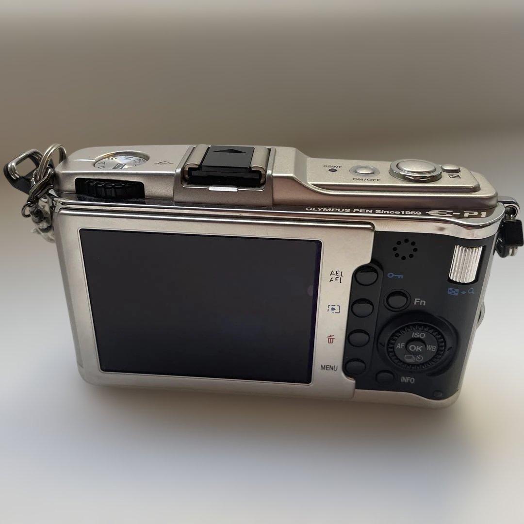 OLYMPUS PEN EP1 単焦点17mレンズキット