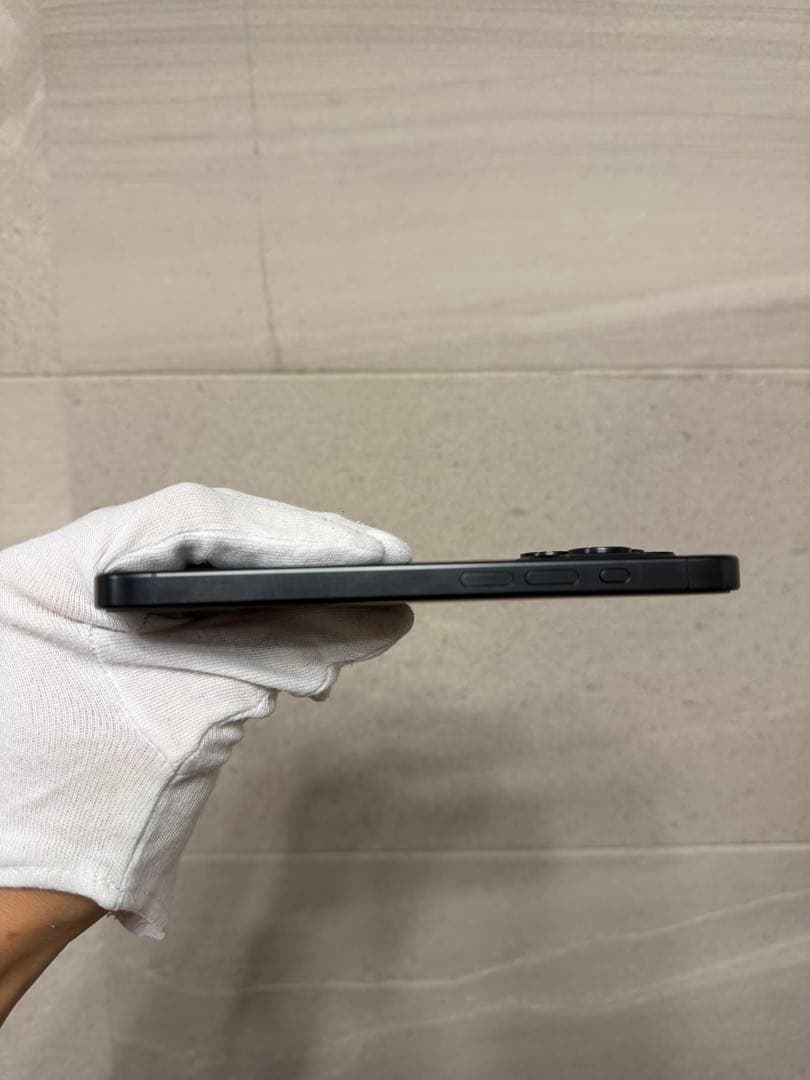 【シャッター音なし】iPhone 15 Pro 海外版 SIMフリー 256GB