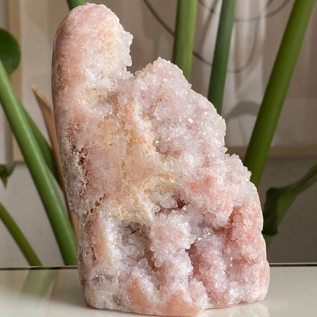 【 キラキラ ドゥルージー ピンクアメジスト 原石 約660g ドーム 】