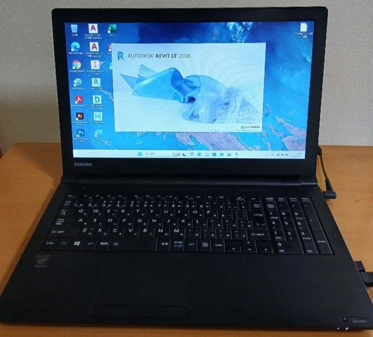Autocad lt 2021 TOSHIBA　ノートパソコン