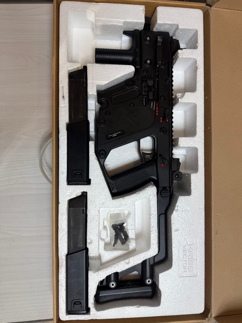 KWA製KRISS VECTORマガジン2本付き