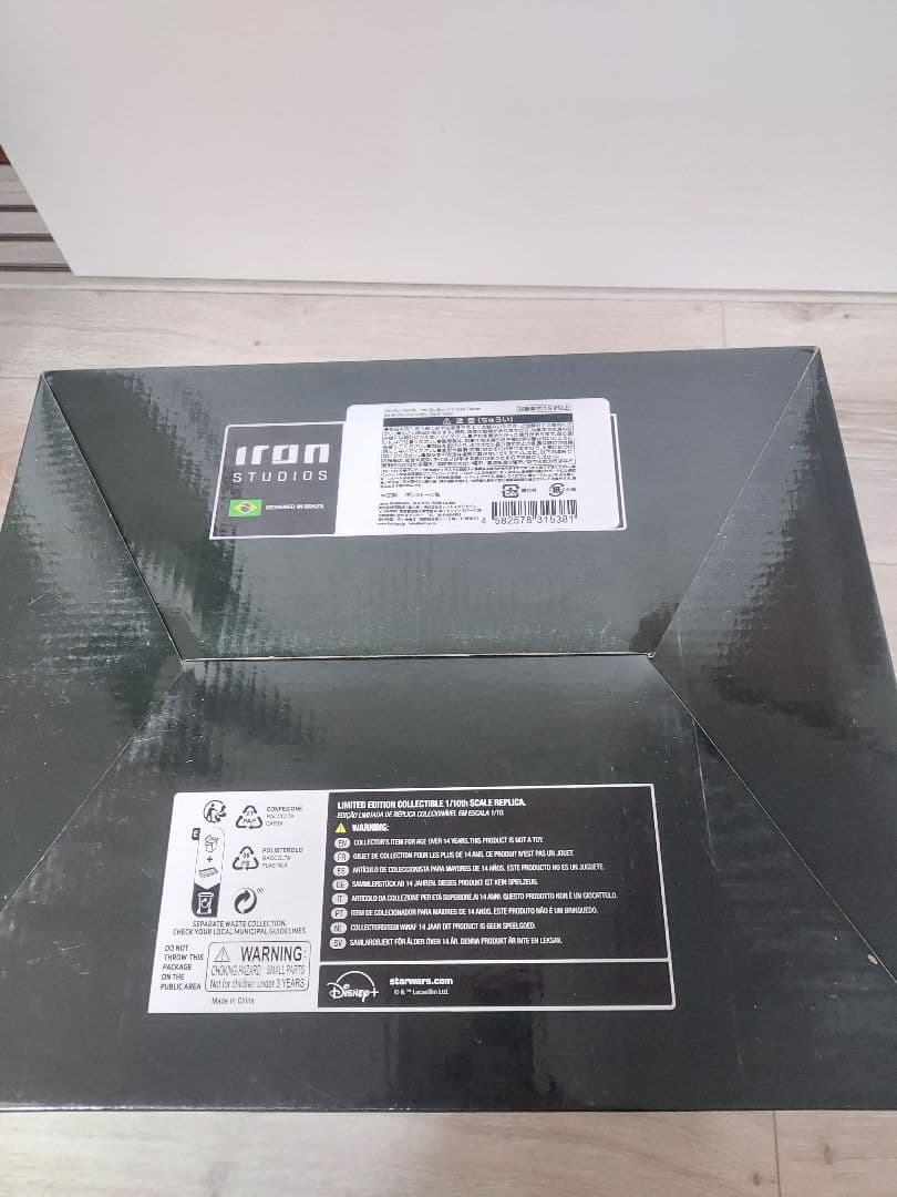 未開封品　アイアン・スタジオ　ダース・ベイダー　スター・ウォーズ