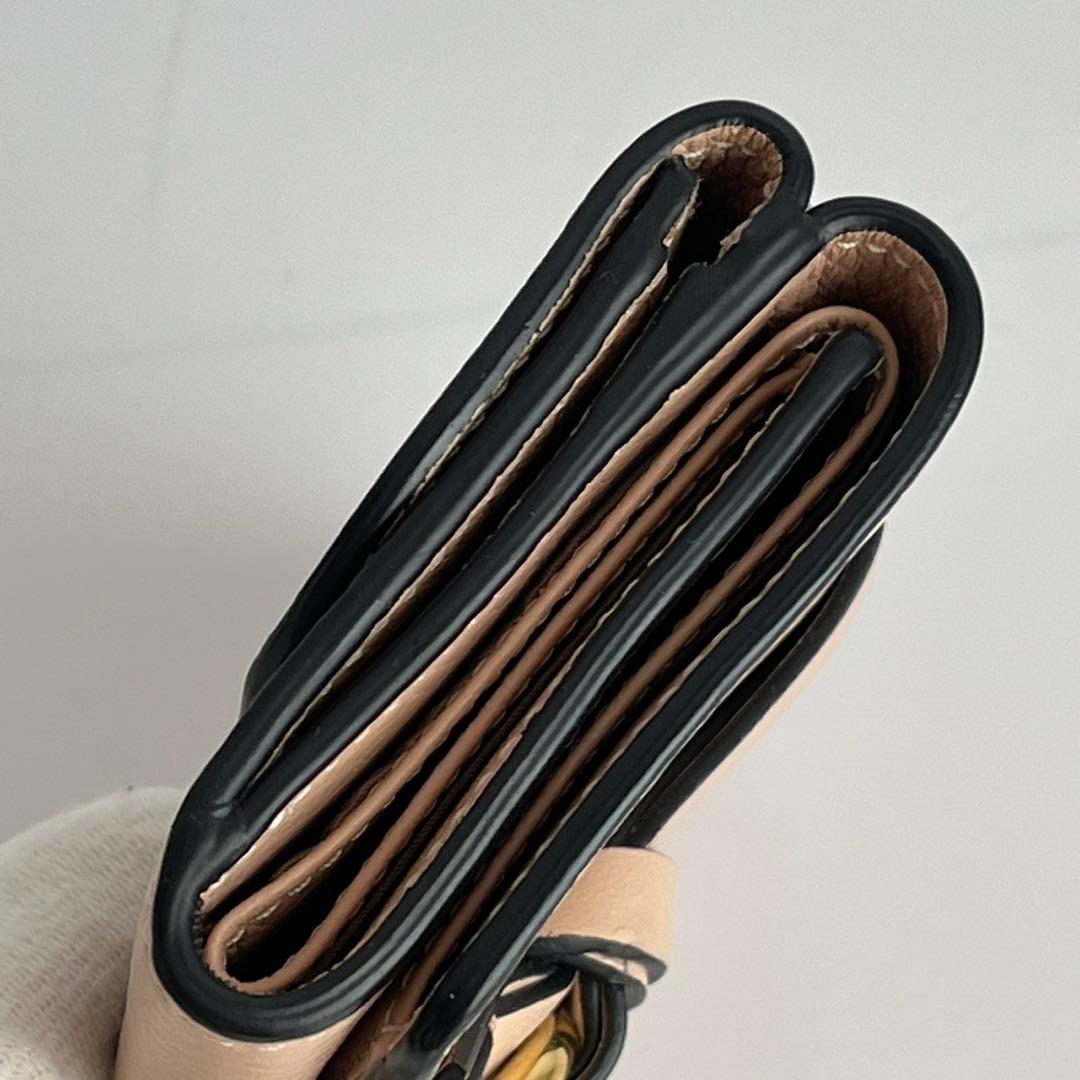 ✨未使用レベル✨　Chloe 財布　ベージュ　レザー　ホログラムシール