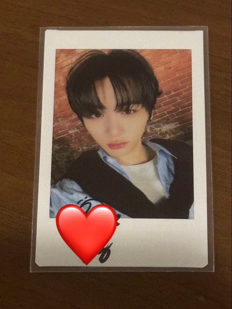 テサン　TAESAN BOYNEXTDOOR KNOCKON チェキ　直筆サイン