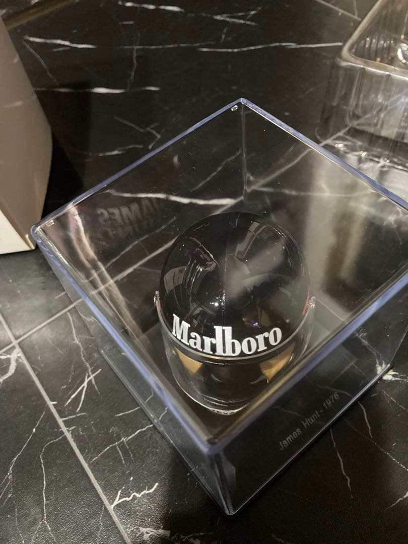 マルボロ仕様　デアゴスティーニ　1/5 ヘルメットコレクション ハント