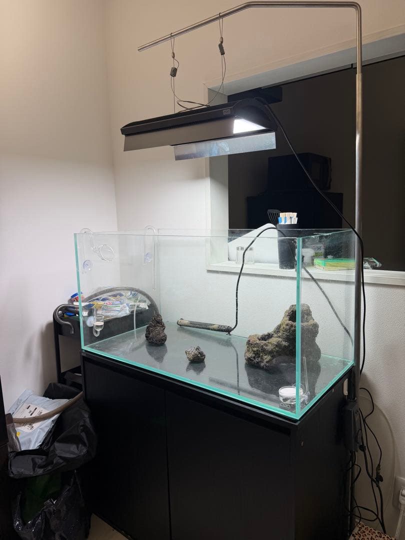 【引退セット】ADA 90cm水槽ソーラーRGBリリィパイプ　溶岩石LL＋おまけ