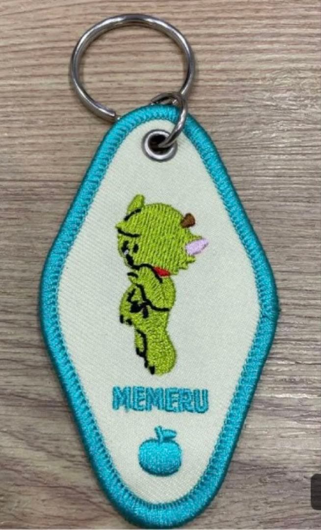 Mrs. GREEN APPLEキーホルダー