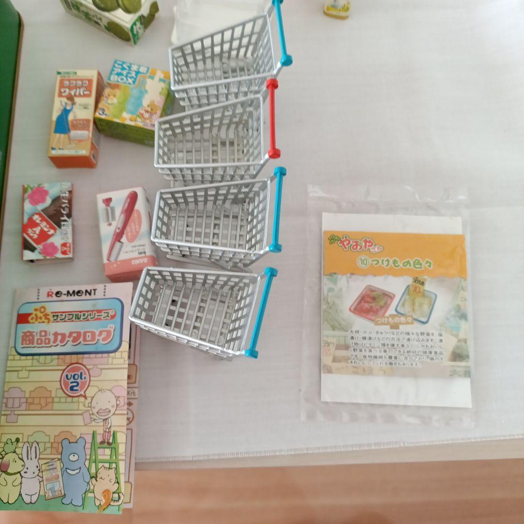 ミニチュア食品と小物セット リーメントエトセトラ