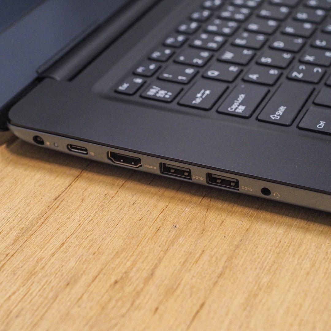 Dell Vostro 15 5581、Core i7-8565U、MX130