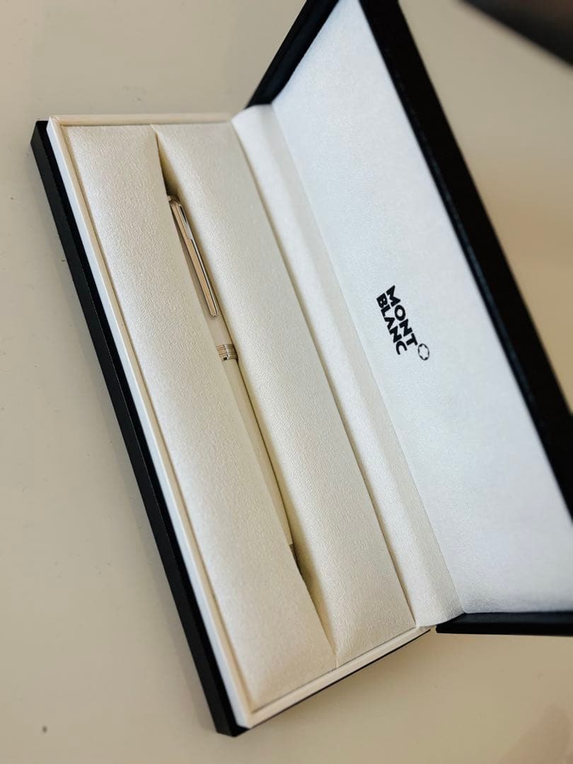 MONT BLANC ホワイトボールペン 本体