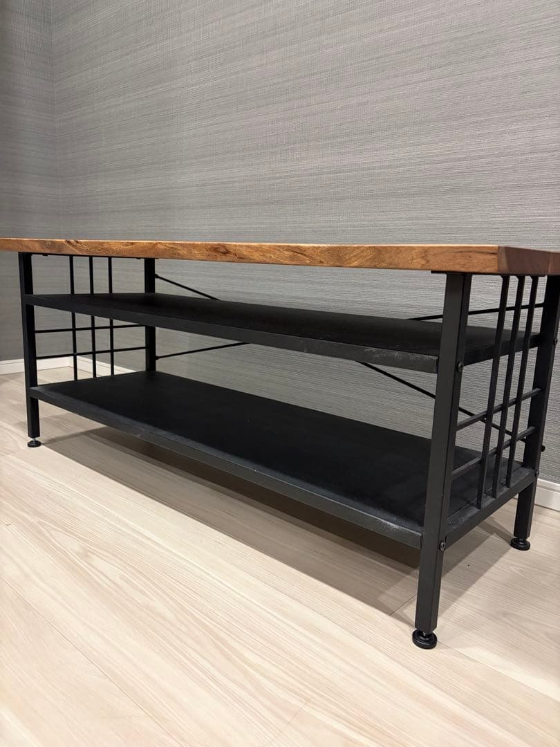 アカシアの木 テレビ台 マリオ