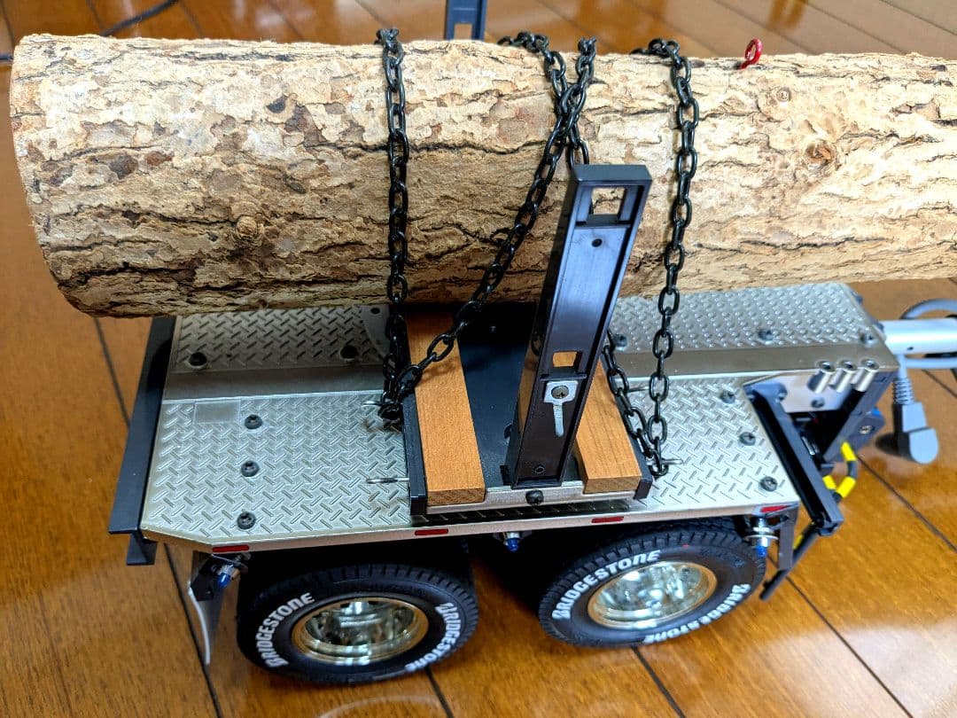 タミヤ　1/14　キングハウラー、ポールトレーラー、タイヤ等